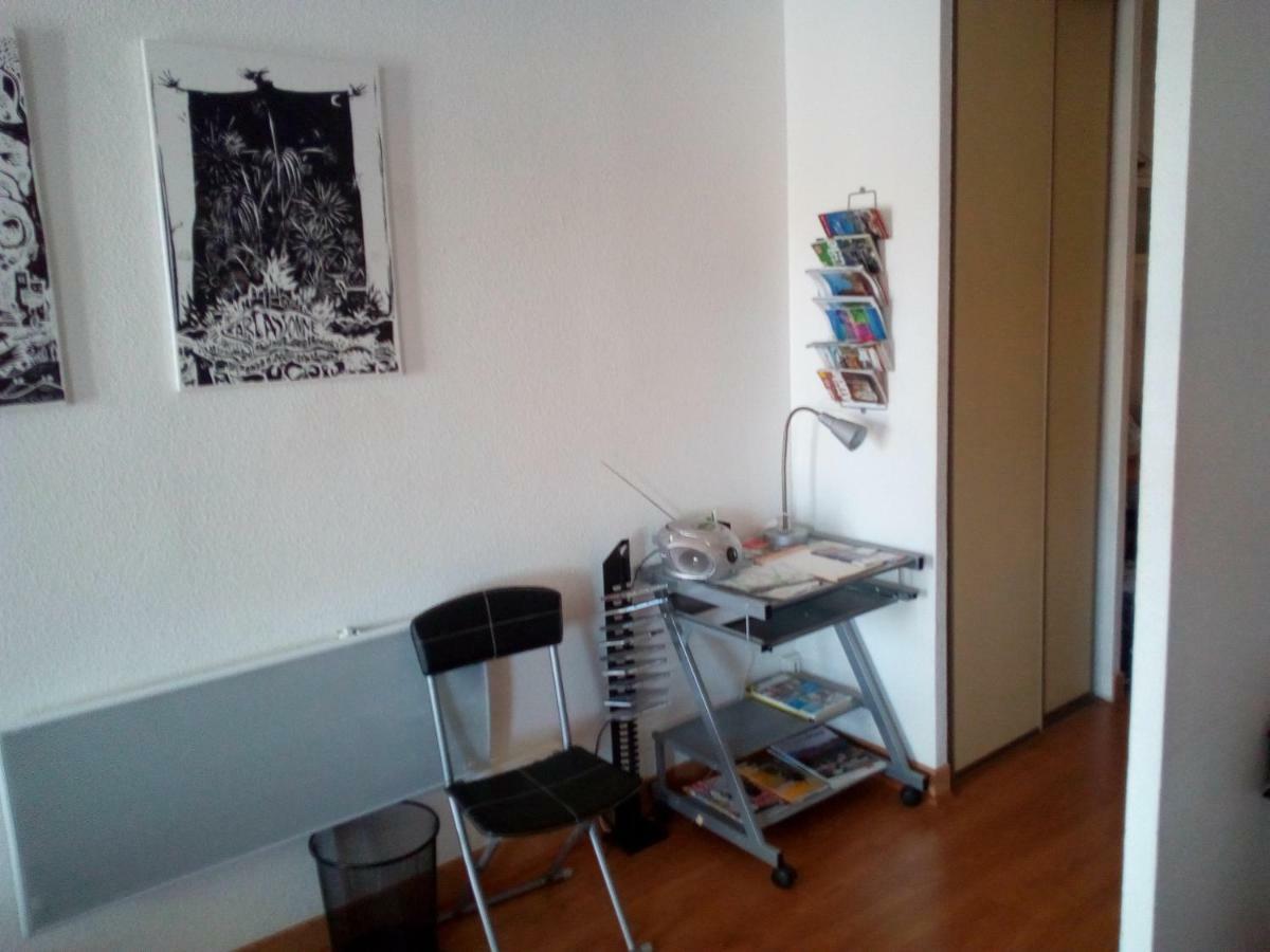 Charmant Appartement Carcassonne Exterior foto
