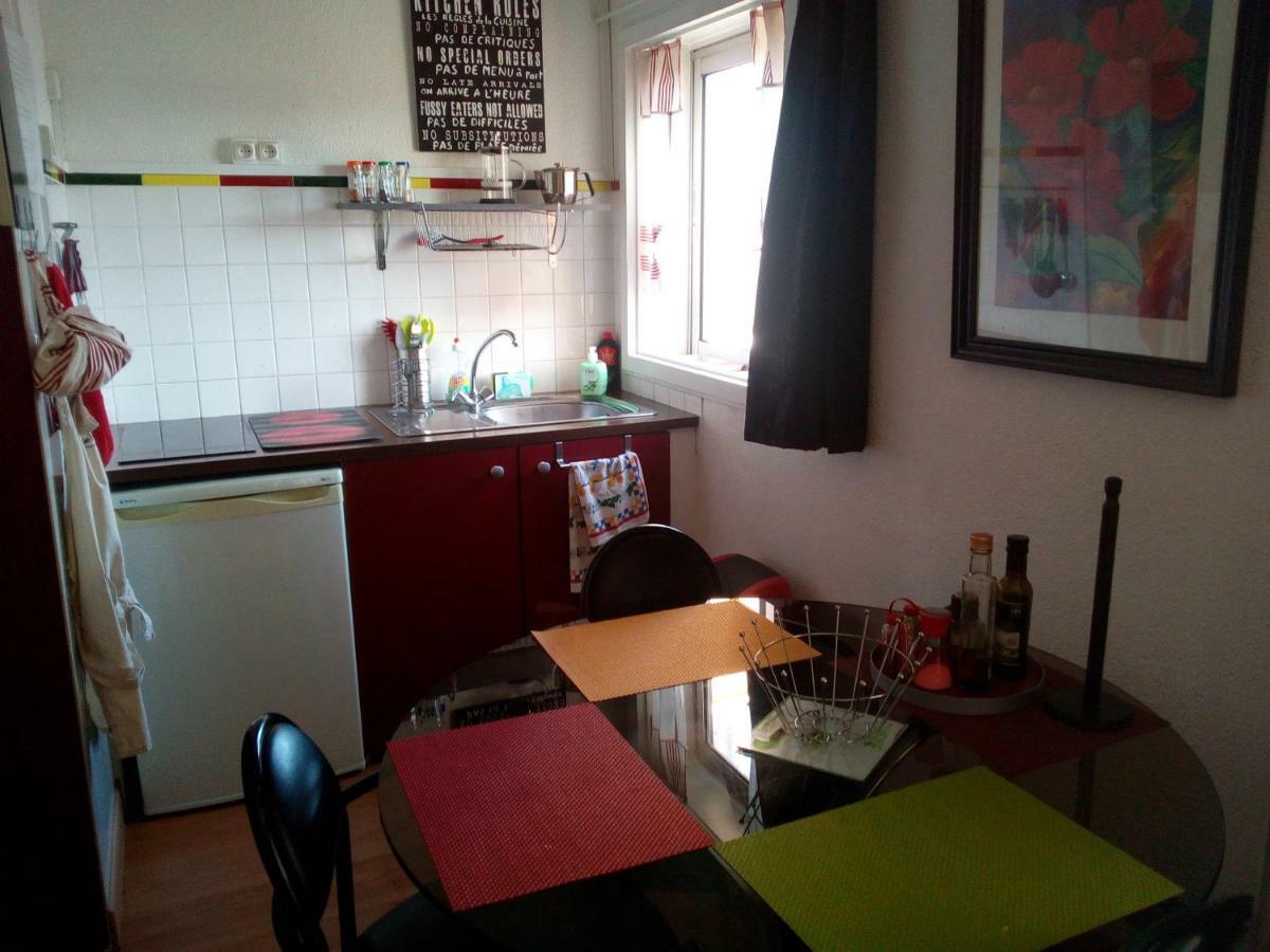 Charmant Appartement Carcassonne Exterior foto